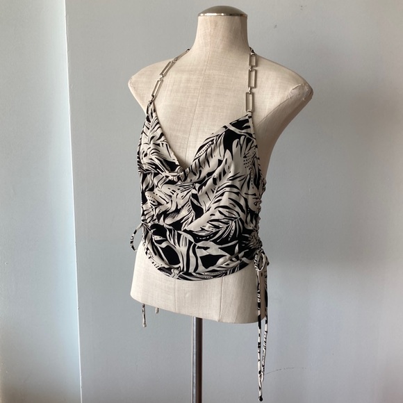 Forever 21 summer top duo - Picture 2 of 11